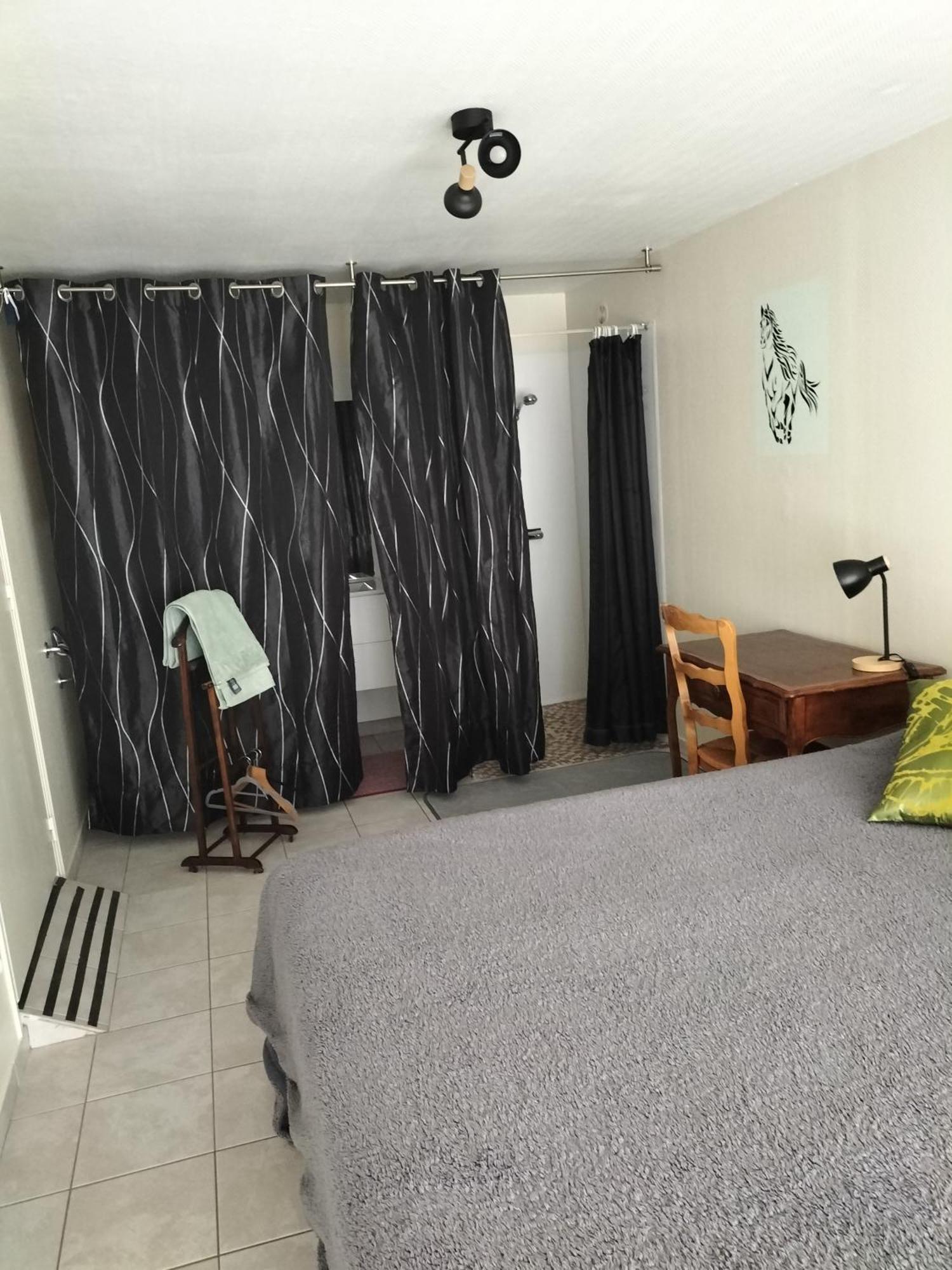 Hotel La Ferme Des Bigornes Châtillon-sur-Indre Esterno foto